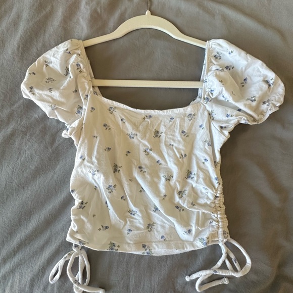 Hollister crop top - Picture 2 of 3